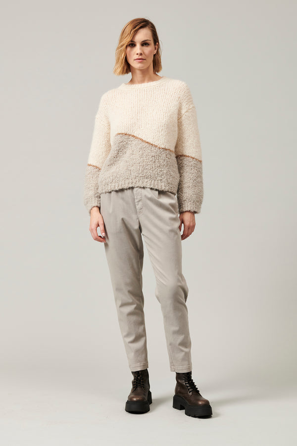 Pull oversize à col rond en alpaga naturel bouclé | 1013.CFDTDY-0100.888