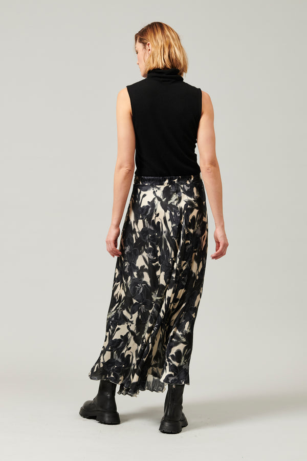 Fluid silk satin skirt with colorful floral print, ankle length | 1013.CFDTDY-5203.901