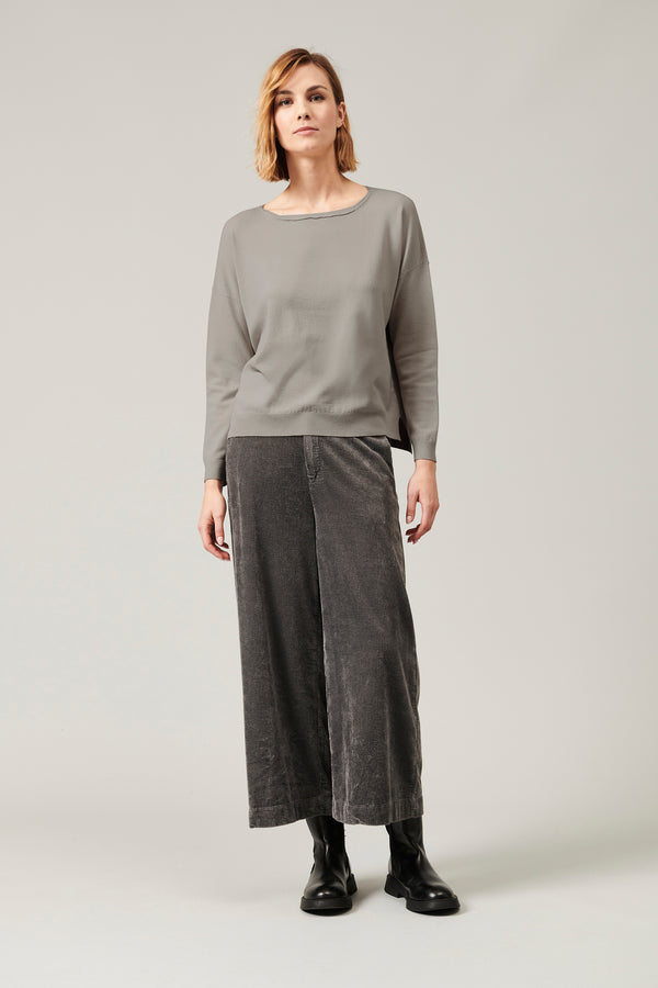 Oversized viscose and wool knit. boxed shaped, boat neck | 1013.CFDTRY11462.11