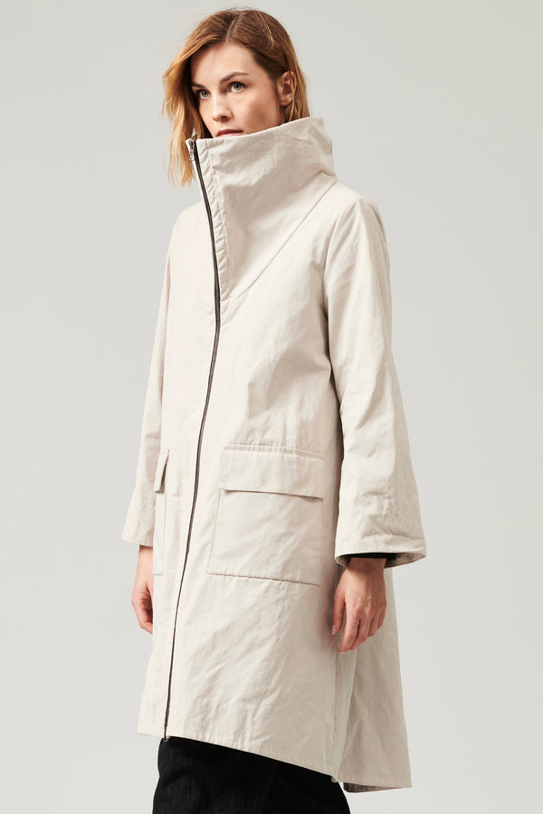 Water-repellent cotton and nylon zipped outwear jacket lined with light cloth | 1013.CFDTRY1361.21