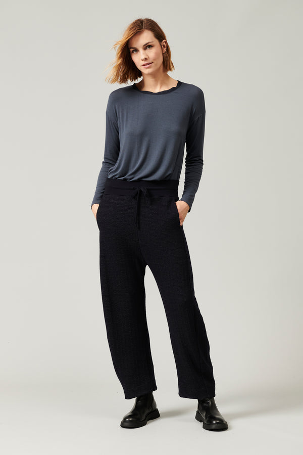 Micro-patterned jacquard wool blend knitted trousers | 1013.CFDTRY7424.05