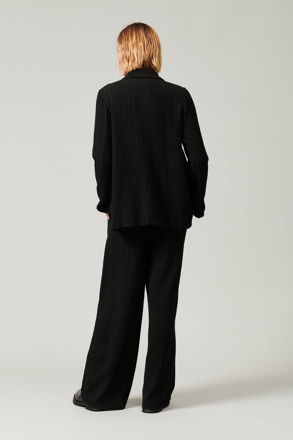 Flared comfort fit jacket in embossed pinstriped wool blend | 1013.CFDTRYA100.10