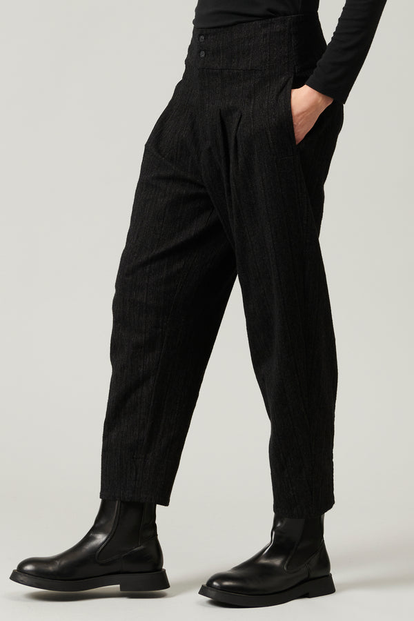 Bomb� shape striped trousers with pleats in stretch cotton and viscose | 1013.CFDTRYC122.10