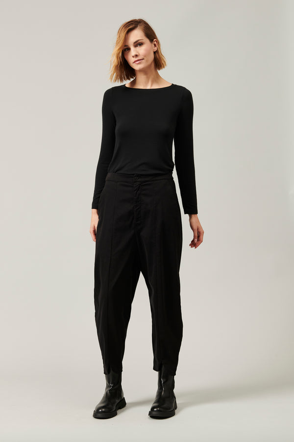 Wide bomb� shape trousers with elastic on the back in tencel, modal and stretch cotton | 1013.CFDTRYR271.10