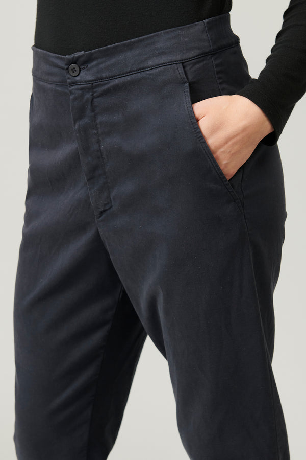 Pantalone slim fit in raso di cotone stretch | 1013.CFDTRYR275.05