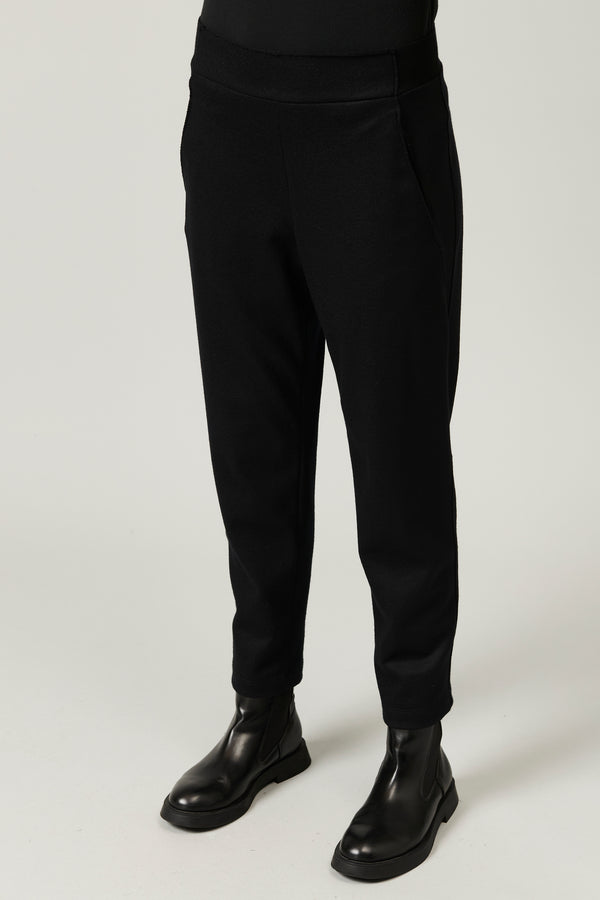 Regular fit pant in boiled wool knit | 1013.CFDTRYV316.10