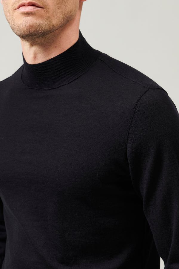 Virgin wool regular fit turtleneck knit | 1013.CFUTRY11463.U05