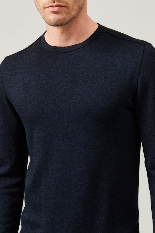 Regular-fit vanis� round-neck knit in viscose and wool | 1013.CFUTRY13480.U305