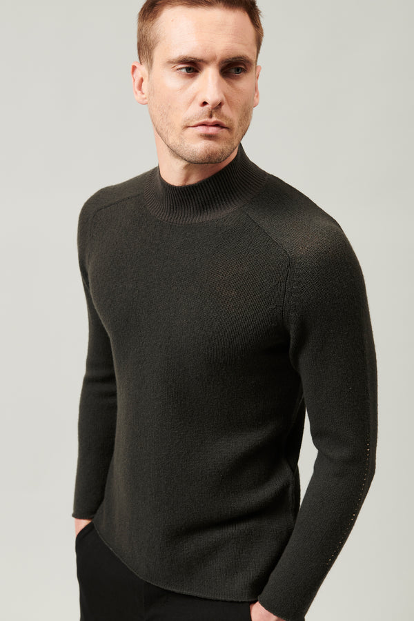 Pullover mit turtleneck aus schurwolle mit kontrastierenden garndetails | 1013.CFUTRY18531.U04