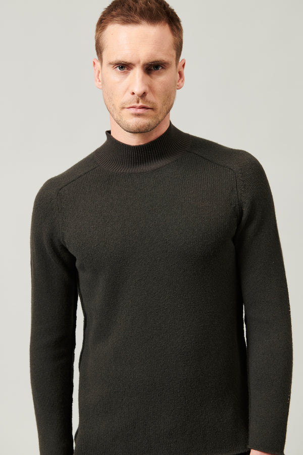 Pullover mit turtleneck aus schurwolle mit kontrastierenden garndetails | 1013.CFUTRY18531.U04