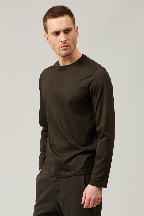 Regular-fit long-sleeved t-shirt in supima cotton jersey | 1013.CFUTRY2371.U06