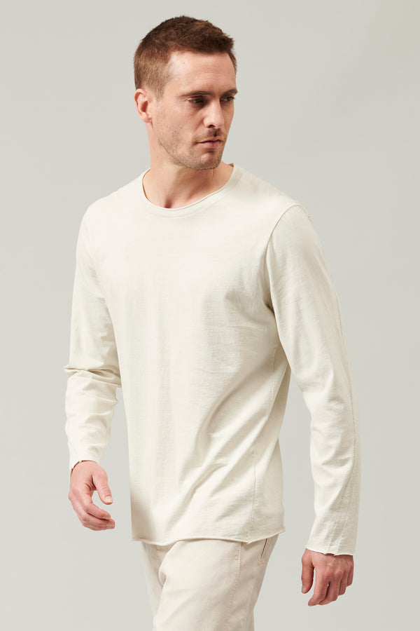 Loose-fit round neck t-shirt in heavy cotton jersey with knitted collar edge and raw cut bottoms | 1013.CFUTRY4394.U01