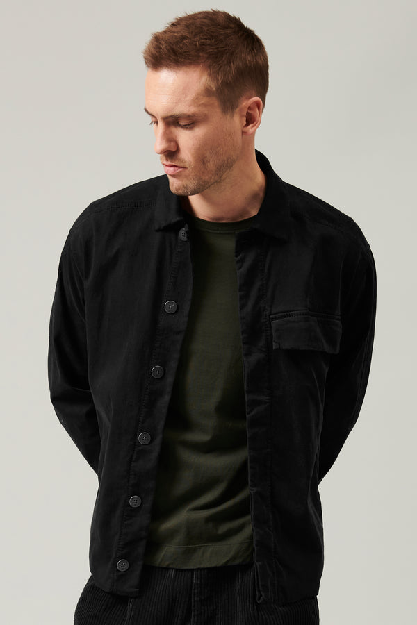 Buttoned opening overshirt in tencell and stretch modal and chest pocket with flap | 1013.CFUTRYB114.U10