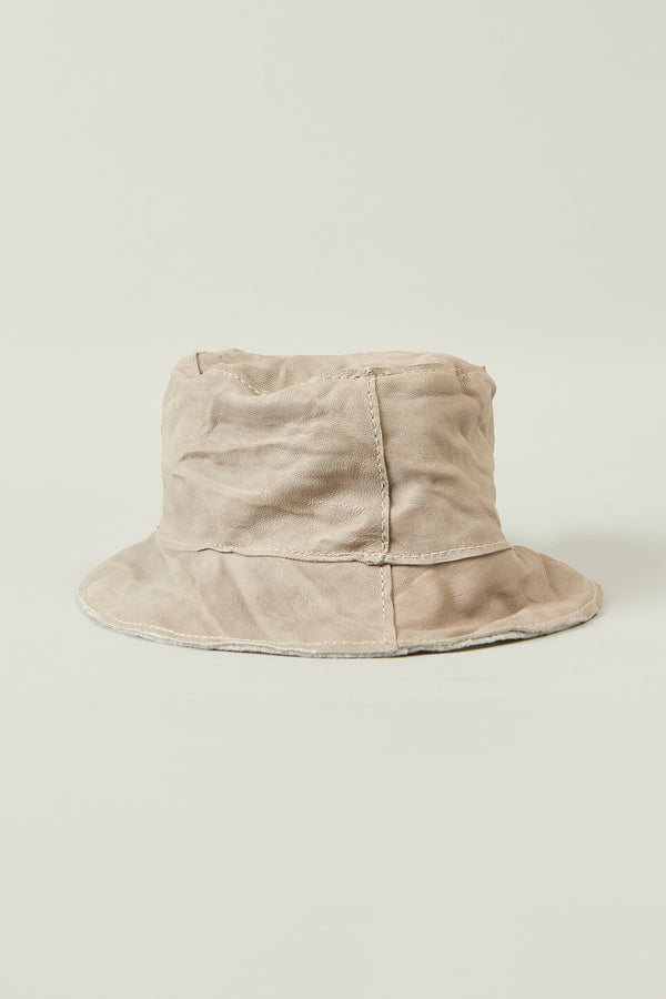 Hat with leather outside and wool cloth inside | 1013.HATUTRY5004.U01